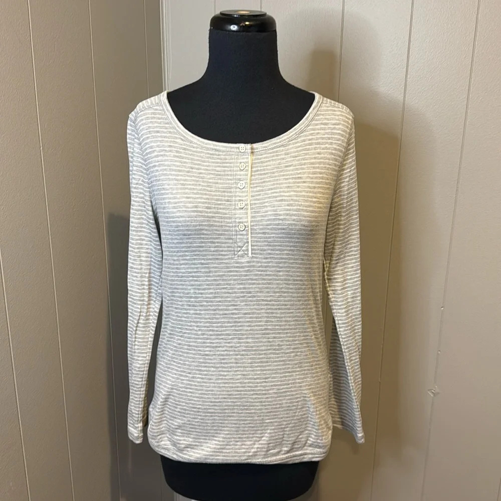 Talbots Women’s Medium Petite 1/4 Button Up Stripes Sweater Casual
